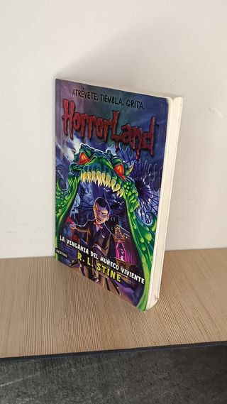 La venganza del muñeco viviente: Horrorland 1