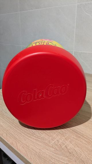 Bote Colacao Gigante Edición Solidaria
