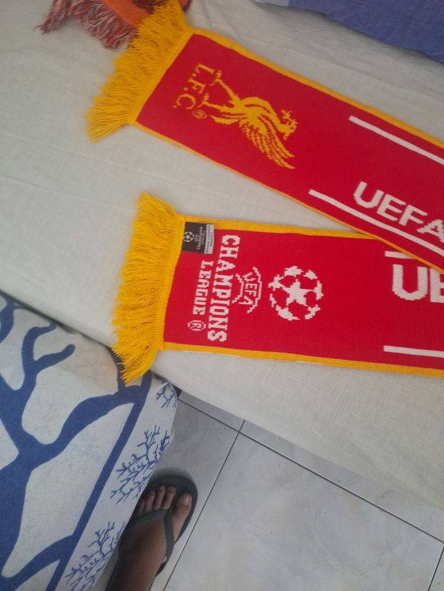 Bufanda Liverpool Champions League original