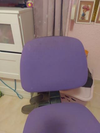 Silla de escritorio morada
