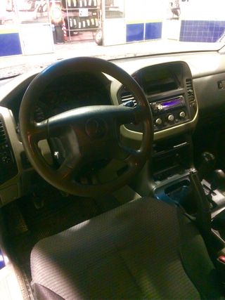 Mitsubishi Montero GLX 3.2