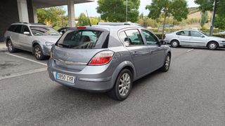 Opel Astra 2005