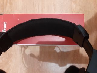 Auriculares Trust Quasar con micrófono