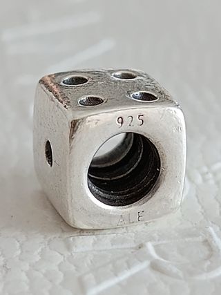 Charm Pandora ORIGINAL - Dado de la suerte