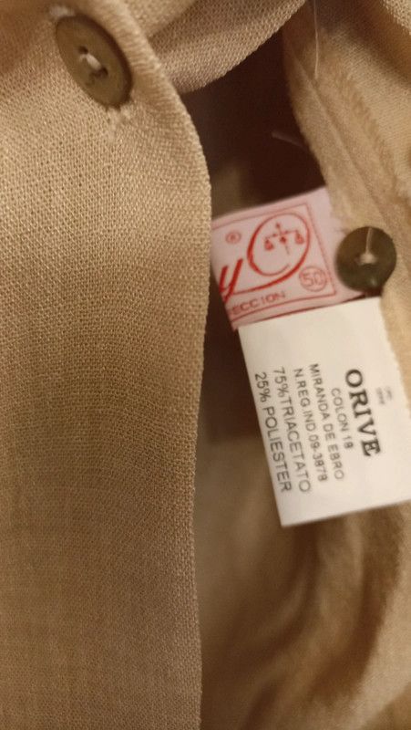 Camisa de lino beige manga 3/4