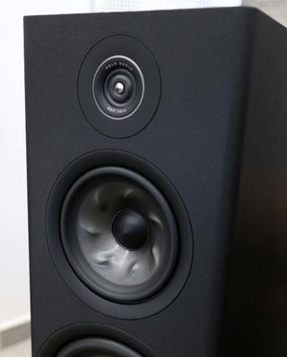 Altavoces Polk Audio Reserve R700