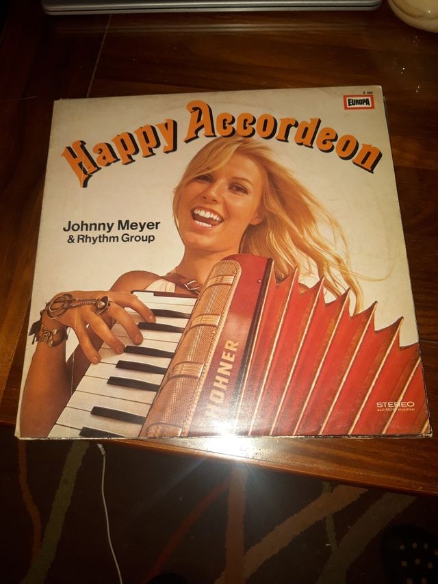 Happy Accordeon Johnny Meyer