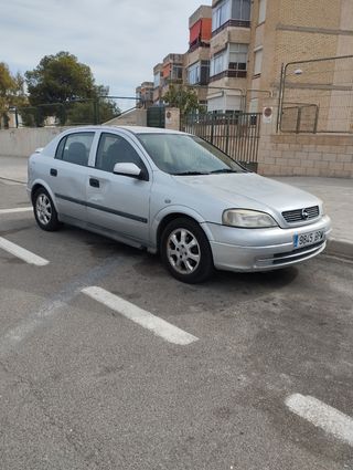 Opel Astra 2002