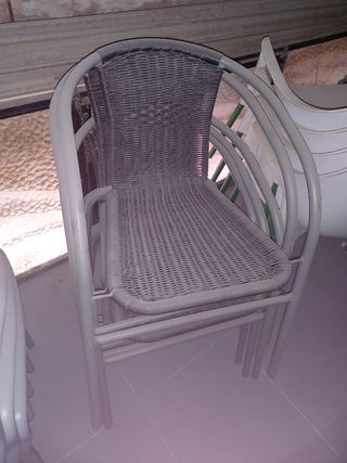 Sillas de bar apilables grises