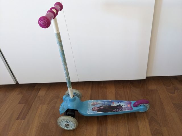 Monopattino 3 ruote Frozen