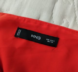 Pack falda vaquera Sfera T40 y top Mango S