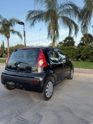 peugeot 107 con 1 año de garantia 