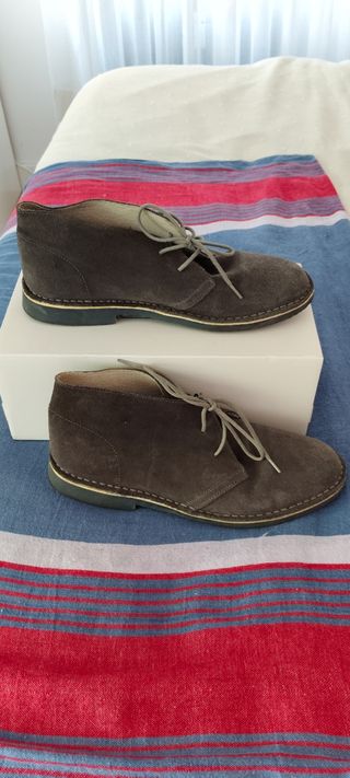 Botas de invierno grises