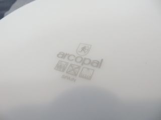 1 Sopera con Tapa + 2 Fuentes Arcopal Flores