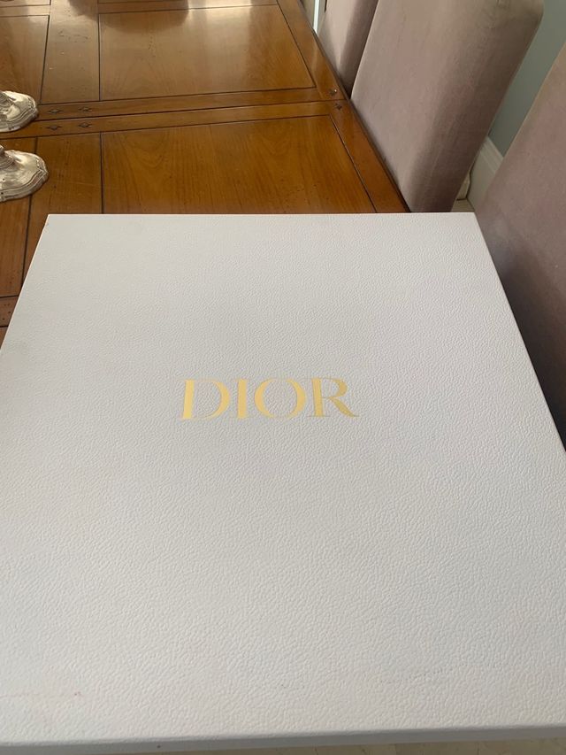 Caja Dior Blanca