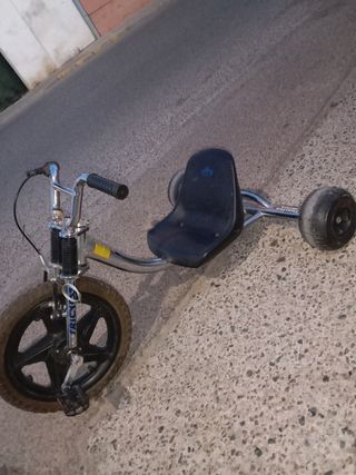 Triciclo Twister tricycle