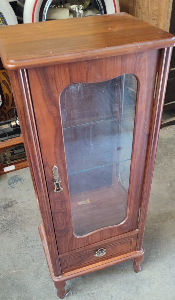 BONITA VITRINA DE MADERA Y CRISTAL