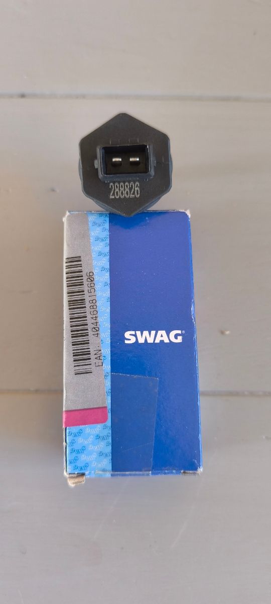 Sensor Nivel Refrigerante SWAG Golf MK1
Mk2