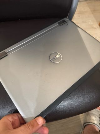 Dell Vostro i5 con cargador
