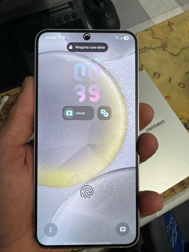 Samsung S24 Gris con caja original.