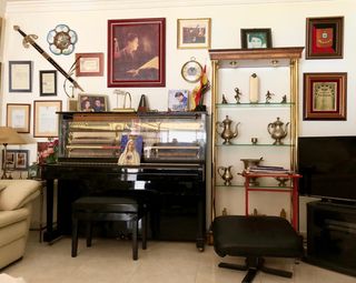 Piano Yamaha MX100A Felipe Campuzano