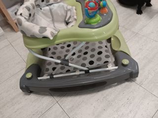 Andador y balancín para bebé