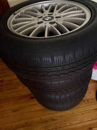 4 Llantas BMW Originales con Neumáticos Continenta