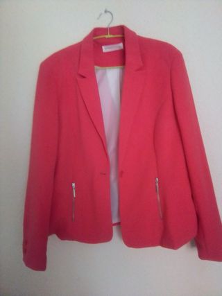 CHAQUETA ROJA