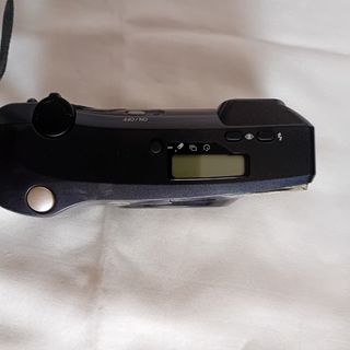 Cámara Minolta Riva Zoom 105EX Negra