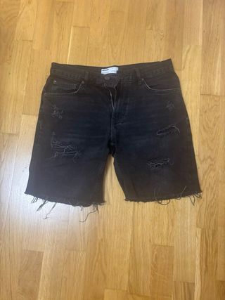 Bermudas vaqueras Bershka negras rotas