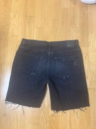 Bermudas vaqueras Bershka negras rotas