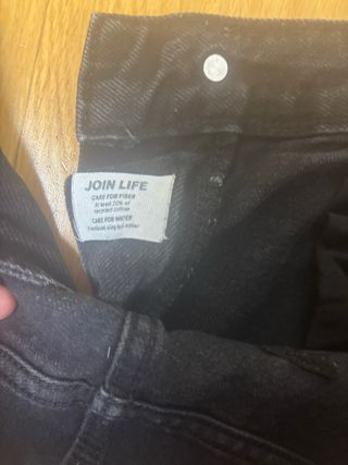 Bermudas vaqueras Bershka negras rotas