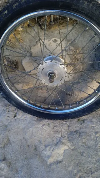 Rueda Delantera Mobilette Super Lujo