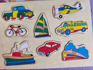 Puzzle y libros infantiles