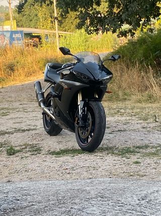 Yamaha R6