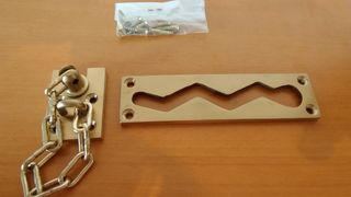 3 Cadenas seguridad latón para puerta de entrada.