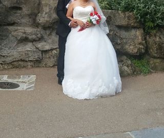 Vestido de Novia Largo corte princesa con bordados