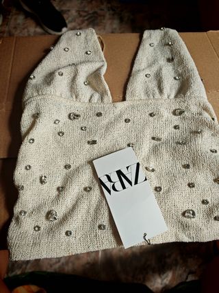 Top Zara con pedrería Talla S