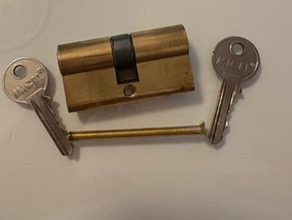 Cerradura de seguridad para puerta