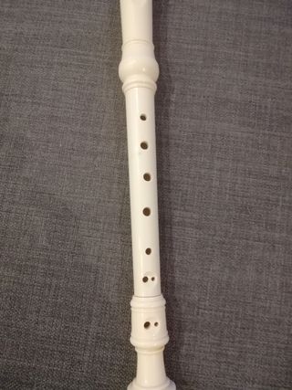 Flauta dulce blanca