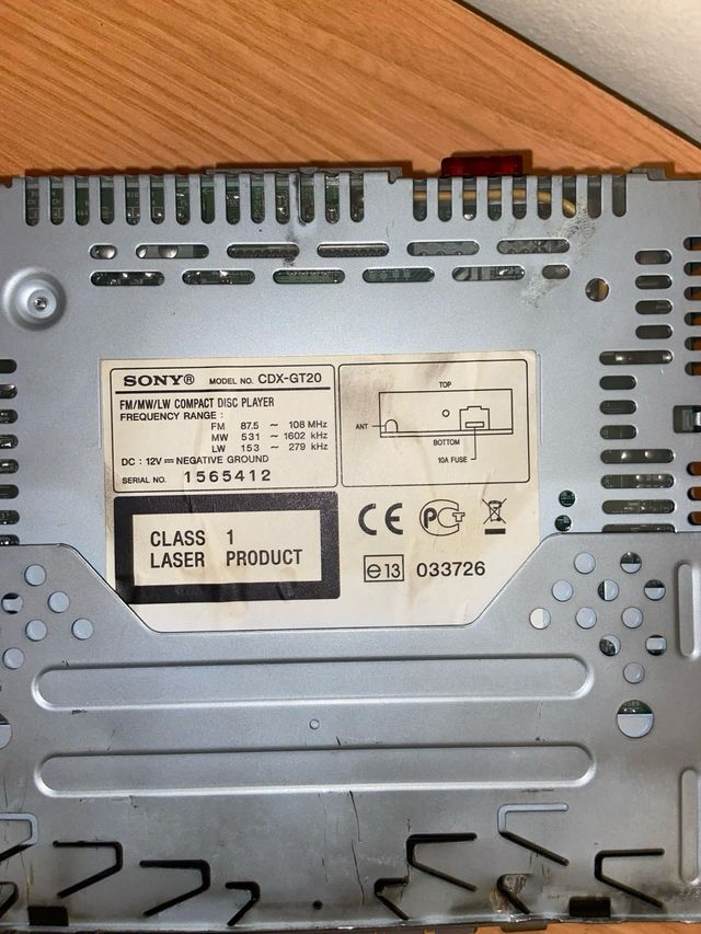 Radio Sony CDX-GT20 Plata