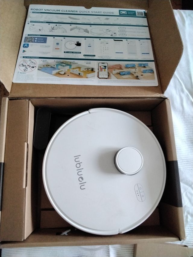 Robot aspirapolvere e lavapavimenti Lubluelu