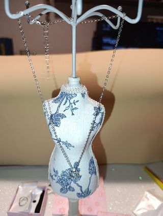 Conjunto Hello Kitty Anillo y Colgante