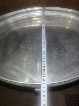 Mesita auxiliar vintage de metal