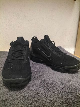 Nike Dunk Low Anthracite & Vapormax FK Triple Blac