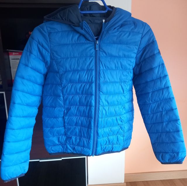 Abrigo infantil azul. Talla 12 años