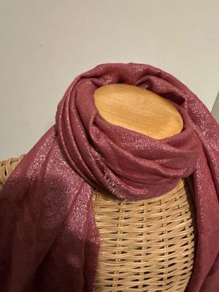 Sciarpa rosa e rossa con glitter
