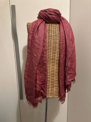 Sciarpa rosa e rossa con glitter