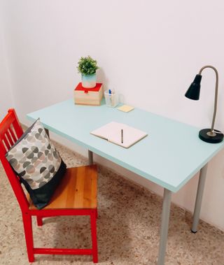 Escritorio Ikea verde menta