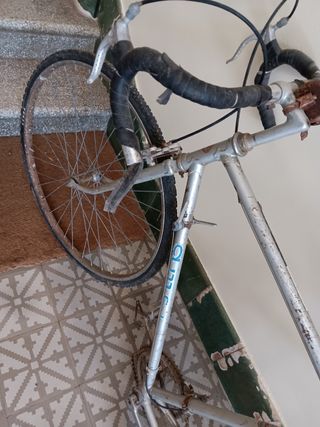 Bicicleta Antigua Plata para Restaurar